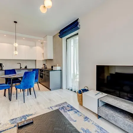 Bluesun Z Ogrodkiem 128 *